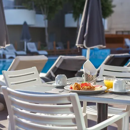 Hotel Sunny Days 4*