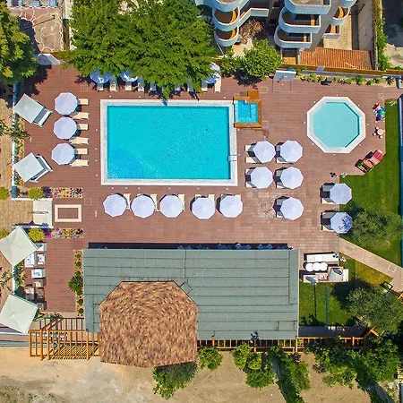 Sunny Days Hotel 4*