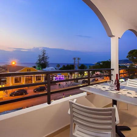 Sunny Days Hotel